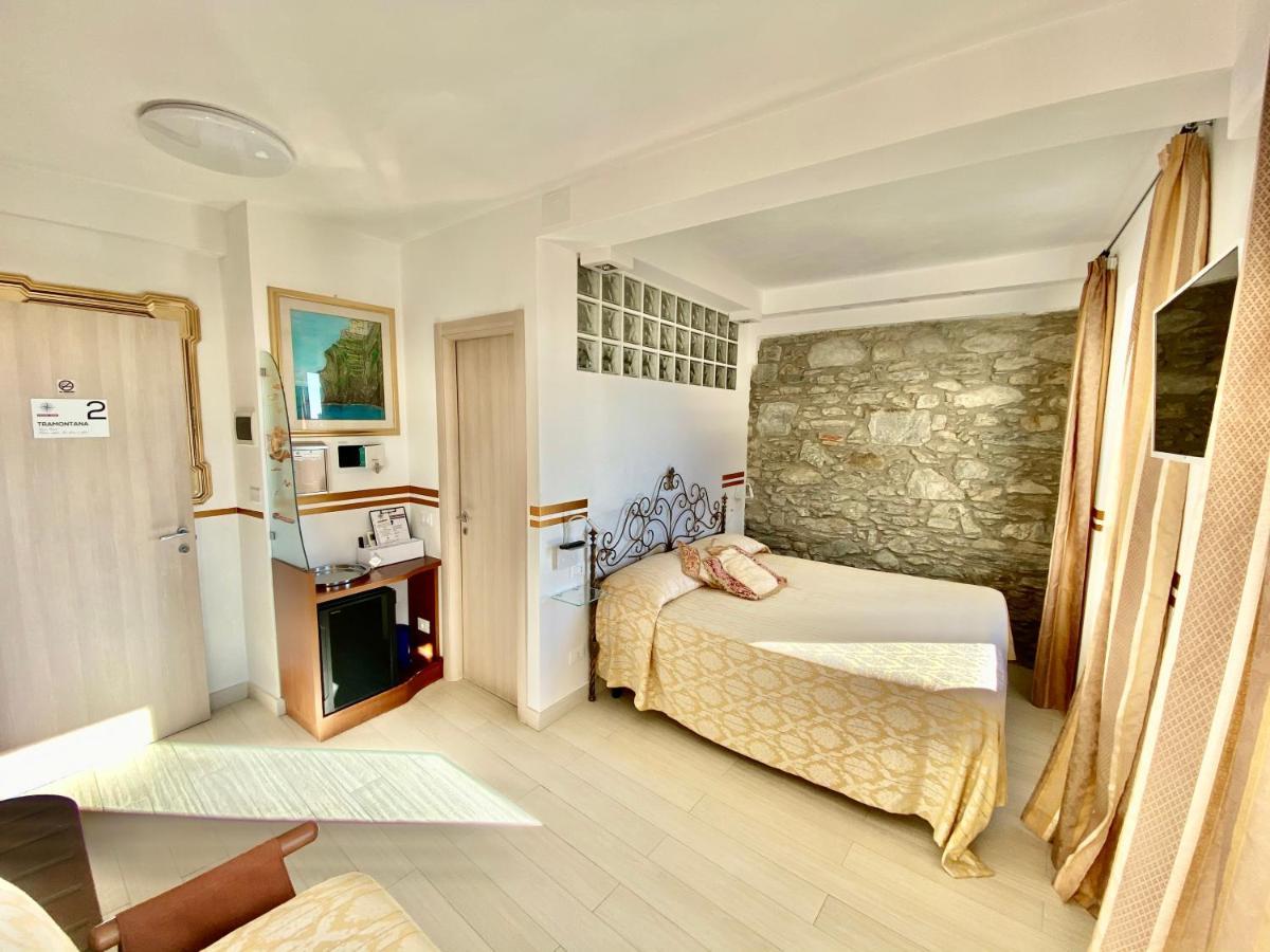 The Manarola Main Plaza Hotel Eksteriør billede