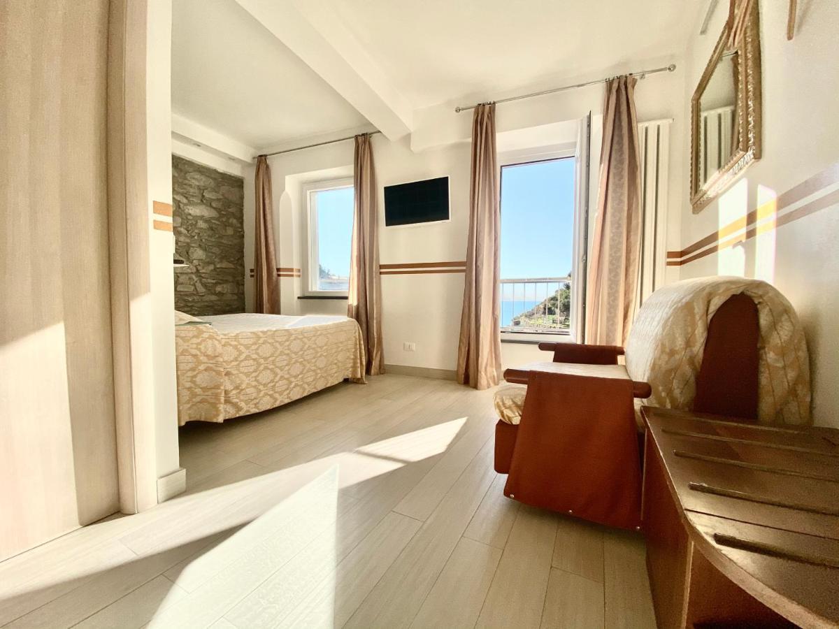 The Manarola Main Plaza Hotel Eksteriør billede