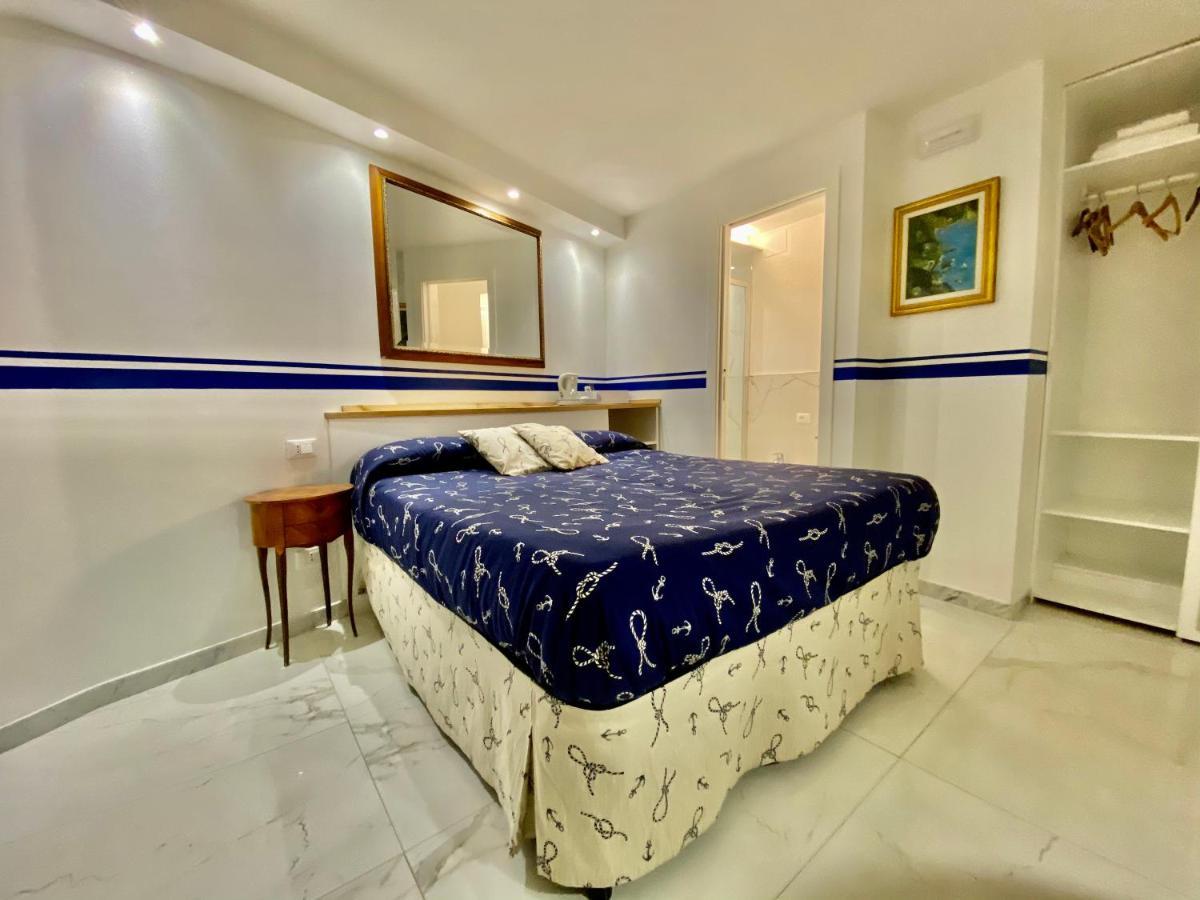 The Manarola Main Plaza Hotel Eksteriør billede