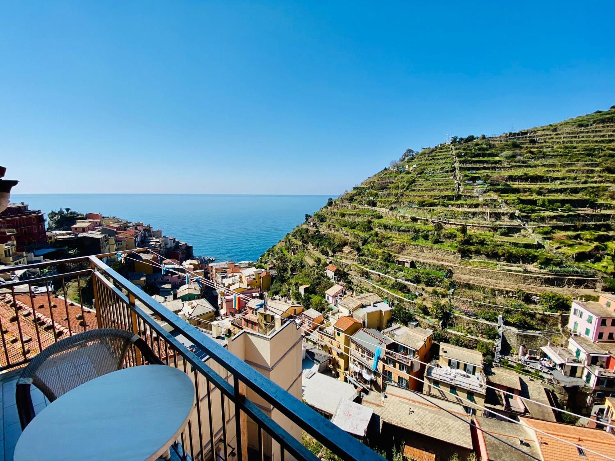 The Manarola Main Plaza Hotel Eksteriør billede