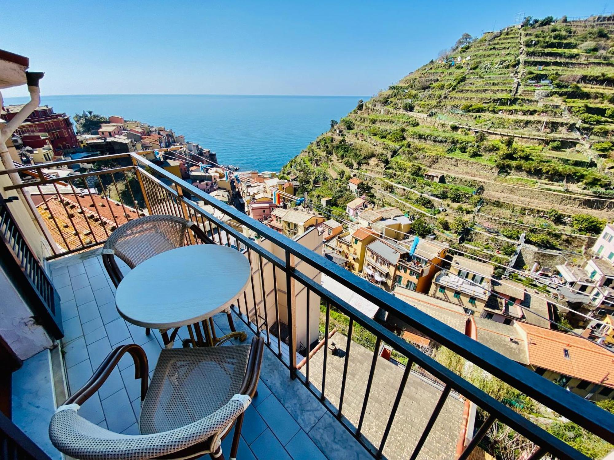 The Manarola Main Plaza Hotel Eksteriør billede